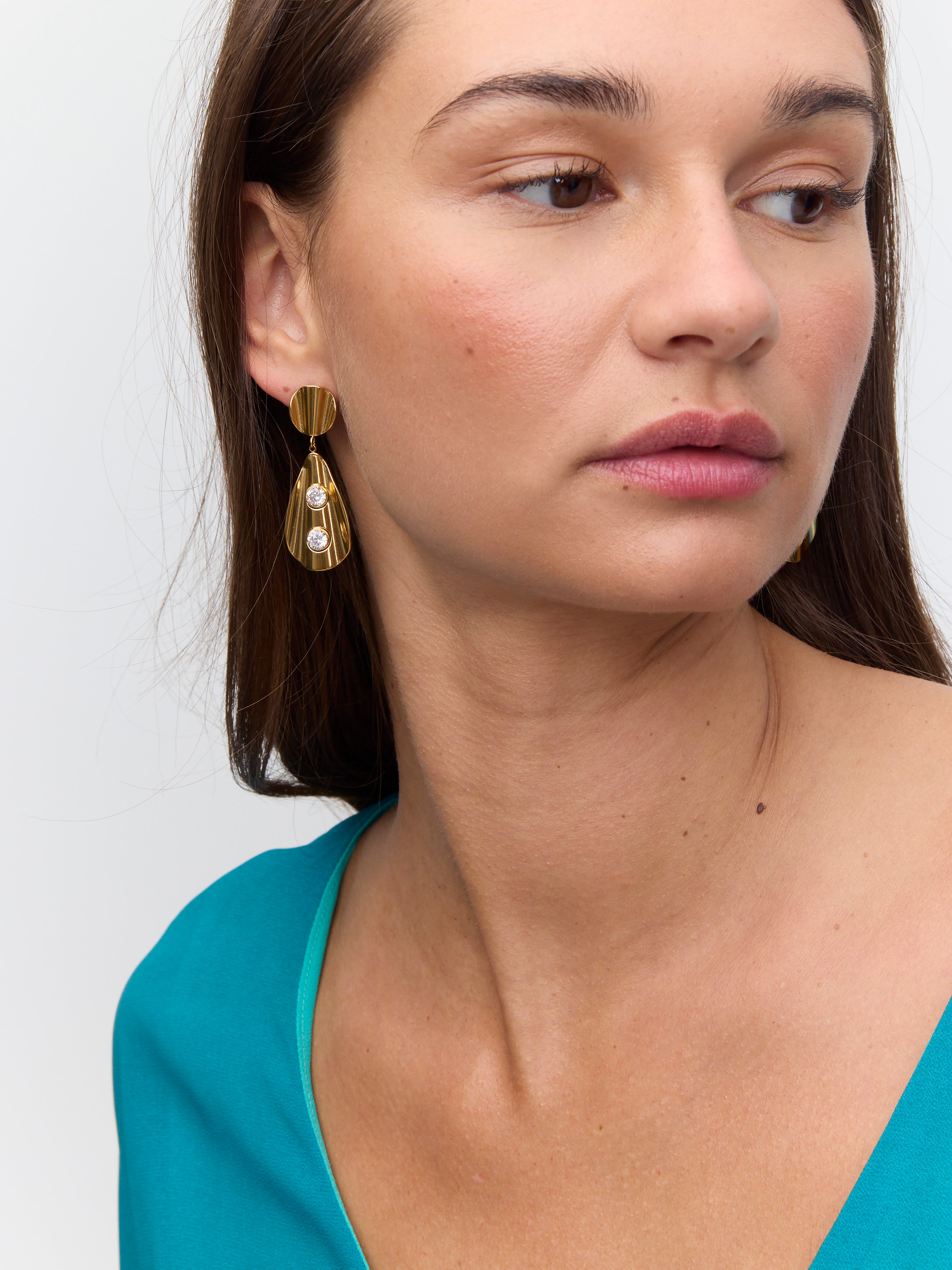 mioh | REGALIZ - Pendientes para invitada de boda, fiesta y eventos