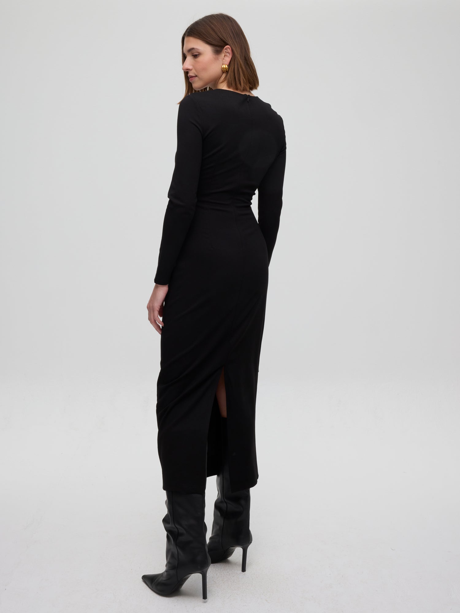 mioh | LUXOR BLACK - Vestido de punto reversible negro. Vestidos de fiesta para invitadas de boda perfectas. Marca española de moda