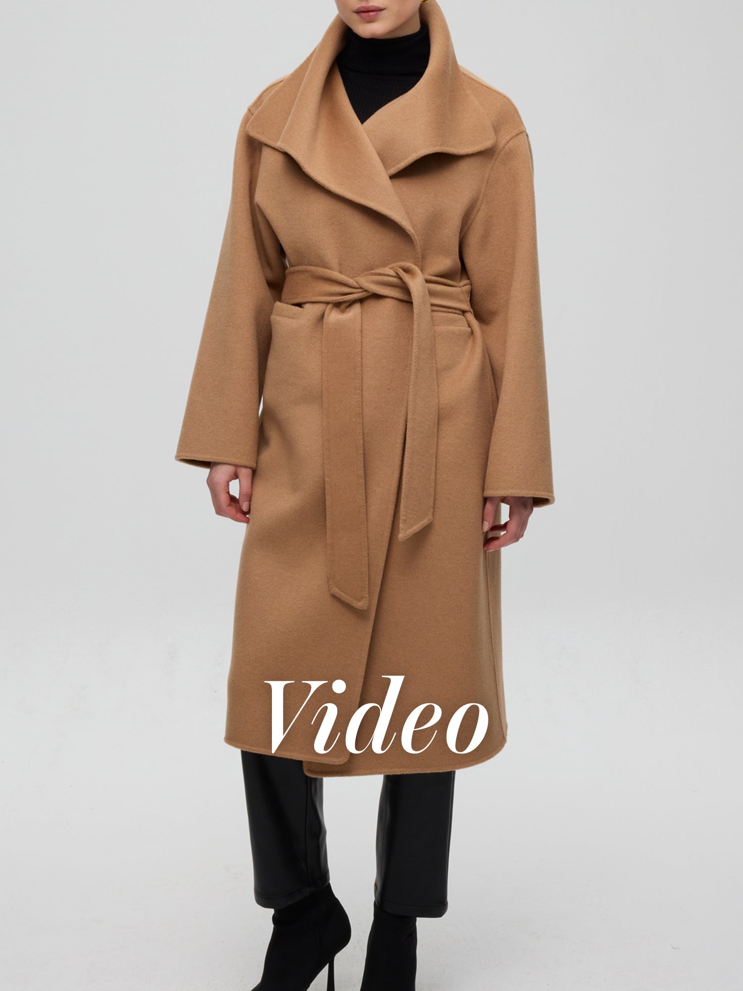 mioh | FACTORY CAMEL - Abrigo largo lana paño camel. Vestidos de fiesta para invitadas de boda perfectas. Marca española de moda