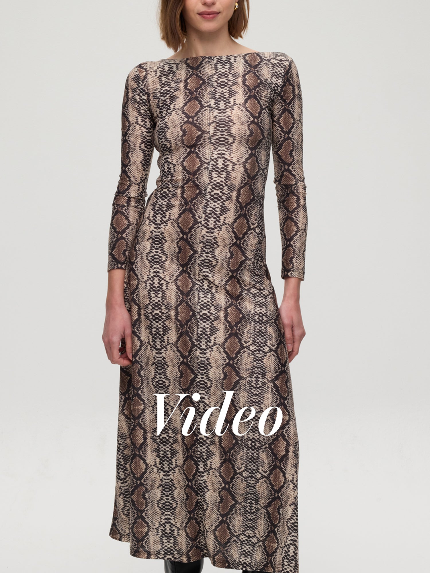 mioh | LUXOR PHYTON - Vestido de punto reversible print pitón. Vestidos de fiesta para invitadas de boda perfectas. Marca española de moda