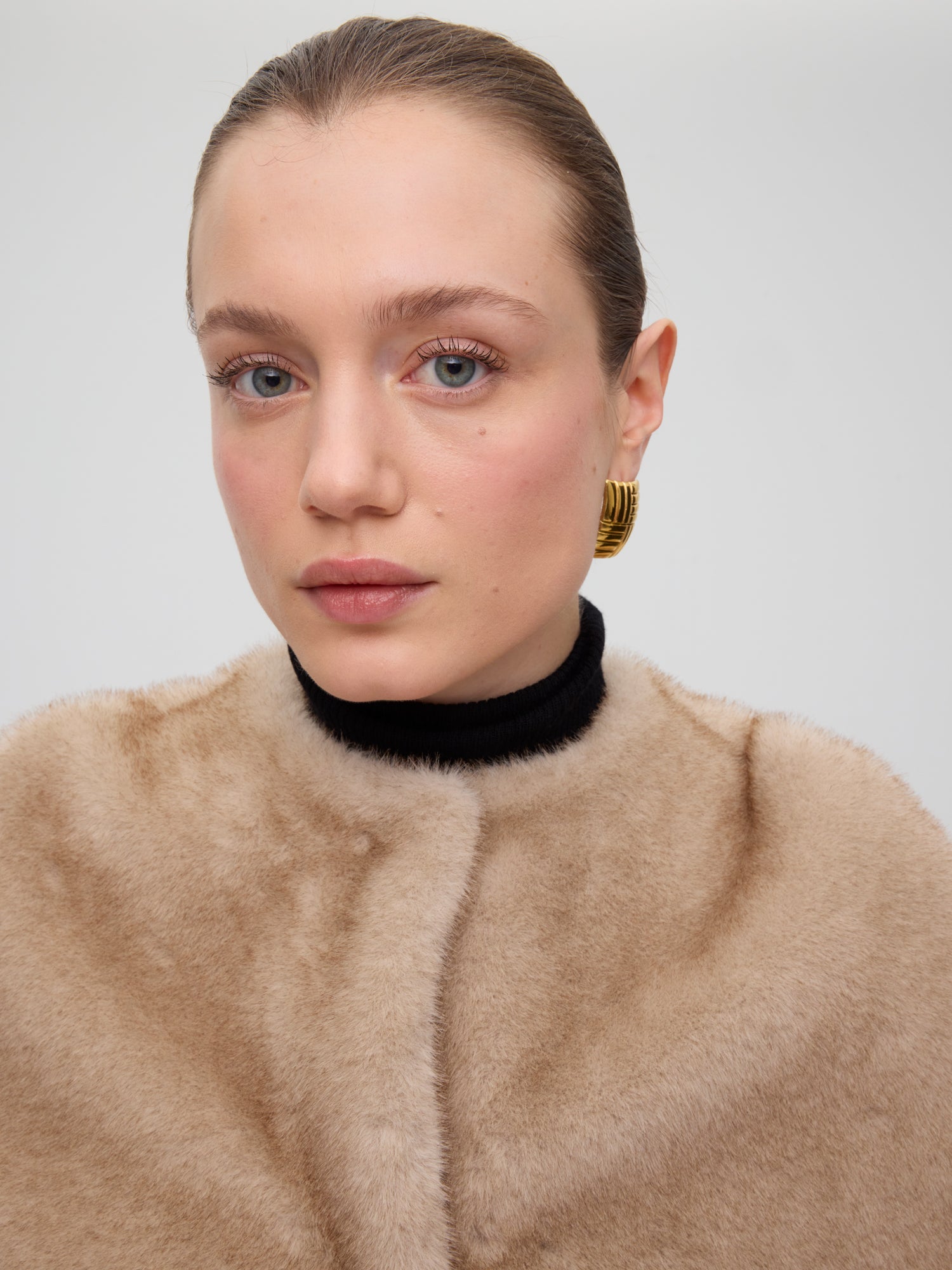 CINEMA ECRU - Capa pelo faux fur ecru