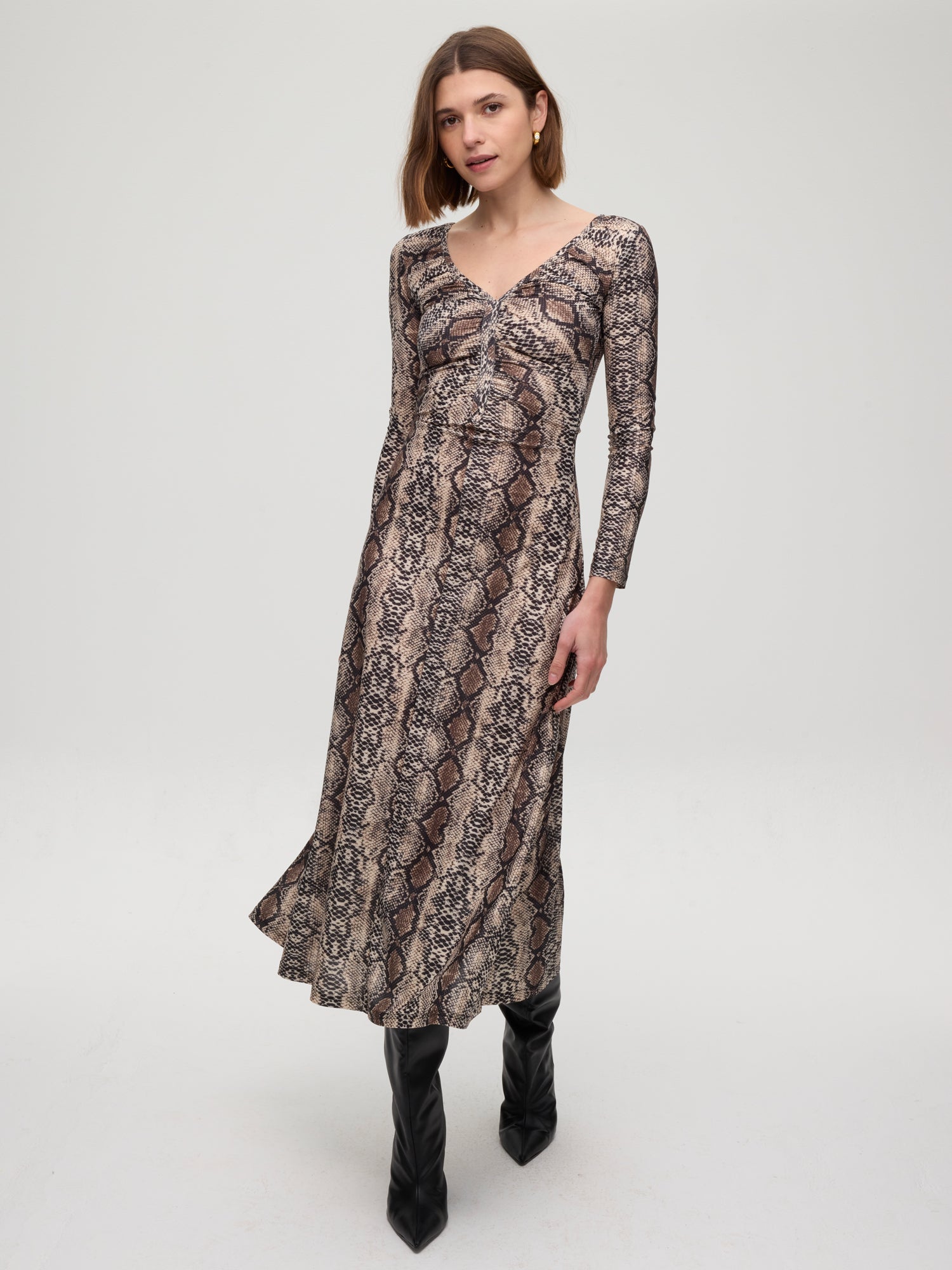 mioh | LUXOR PHYTON - Vestido de punto reversible print pitón. Vestidos de fiesta para invitadas de boda perfectas. Marca española de moda