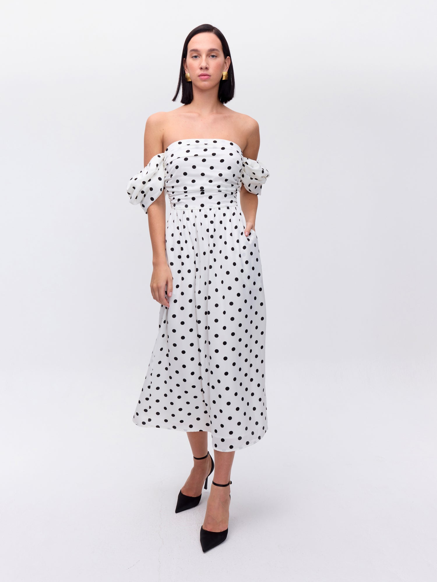 MIOH | SUSPIRO DOTS - Vestido corpiño vuelo dots blanco para invitada de boda