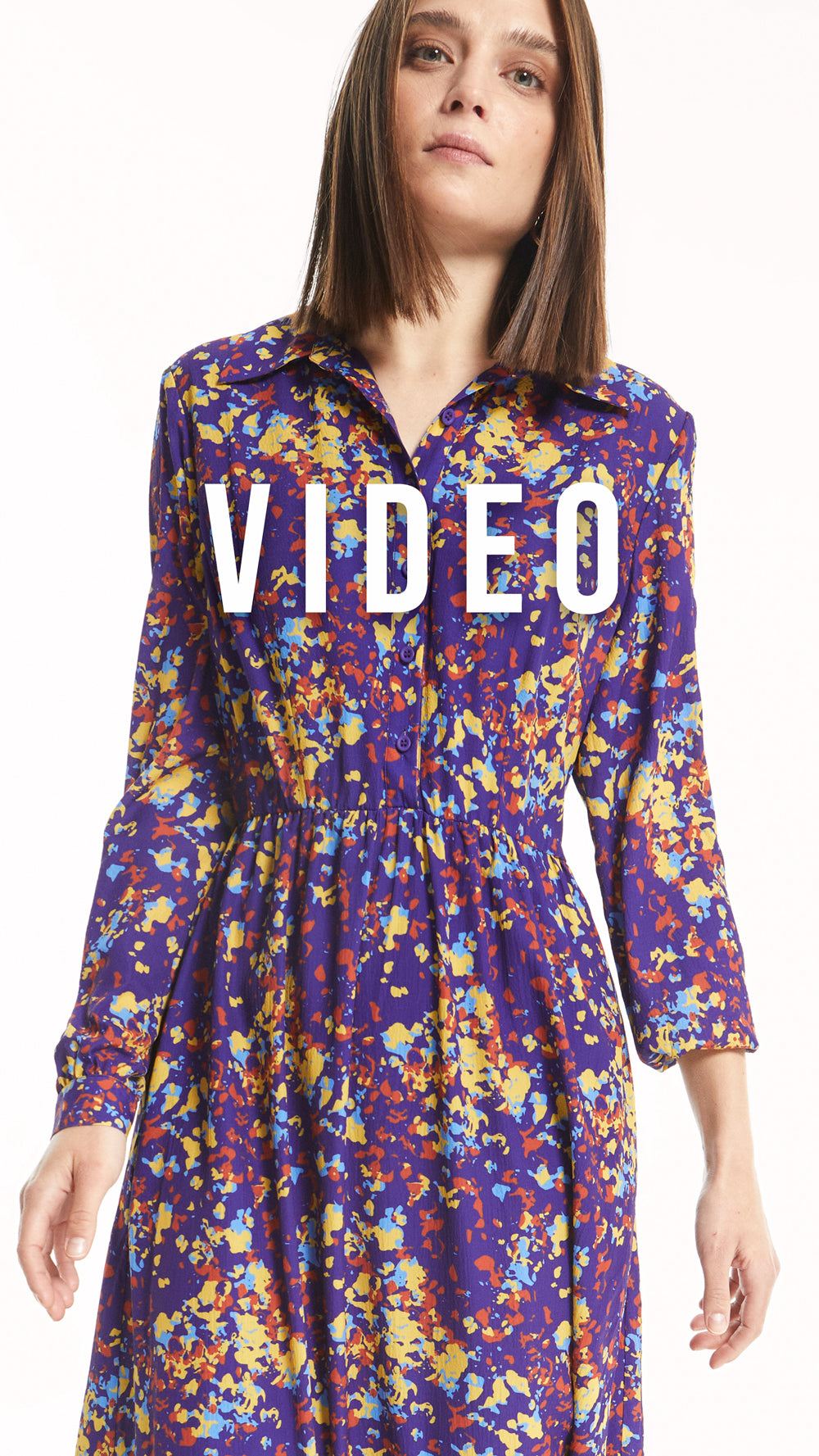 mioh | COUNTRY ABSTRACTO - Vestido camisero estampado. Te presentamos el COUNTRY ABSTRACTO, nuestro clásico vestido camisero pura tendencia en estampado abstracto multicolor. Vestido todoterreno que te pondrás una y otra vez. Patrón súper contrastado que llevamos todas las temporadas. Gran inversión.