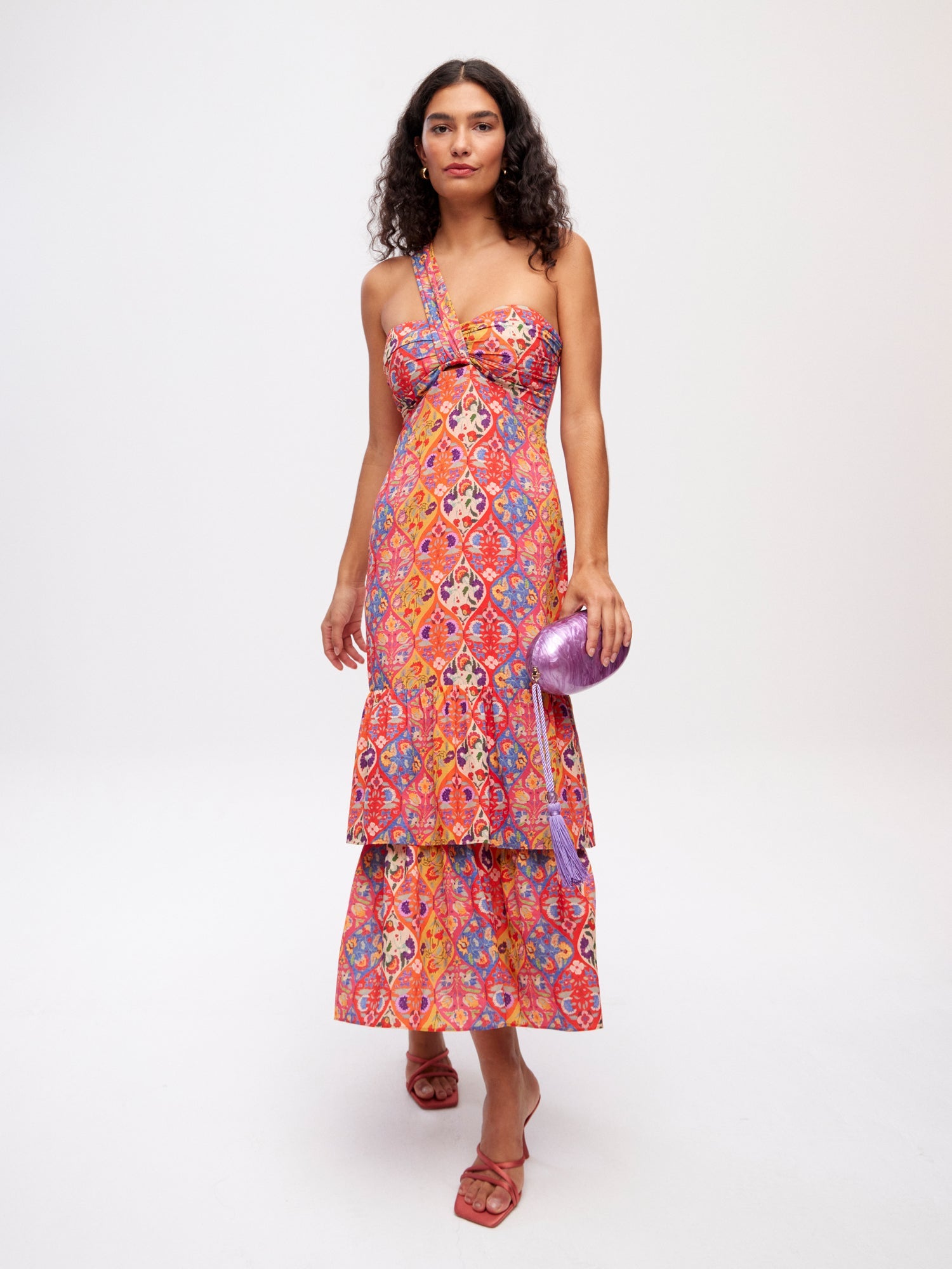 mioh | SAONA FOLK - Vestido midi asimétrico volantes falda print folk para invitada de boda, fiesta y evento. Tendencia vestidos invitada Primavera Verano 2024. MIOH la marca española de vestidos más de moda